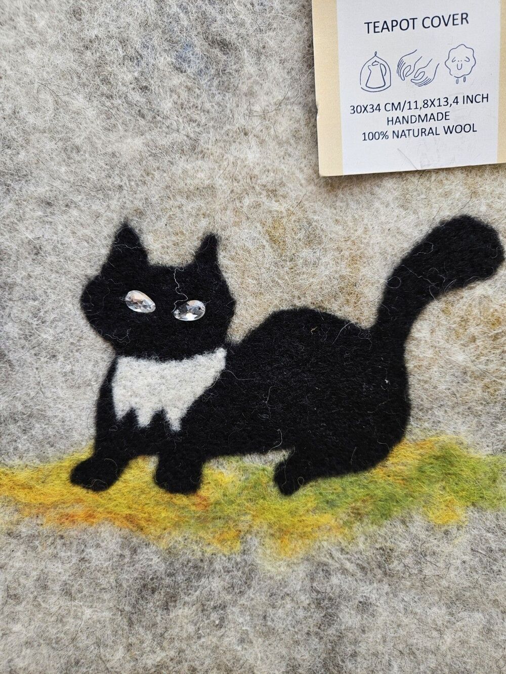 Loovfelt Handmade Natural 100% WOOL Felted Tea Cozy Black Cat Witchy Halloween - Picture 3 of 9